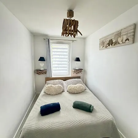 La Maison Du Bois Flotte * Булонь-сюр-Мер